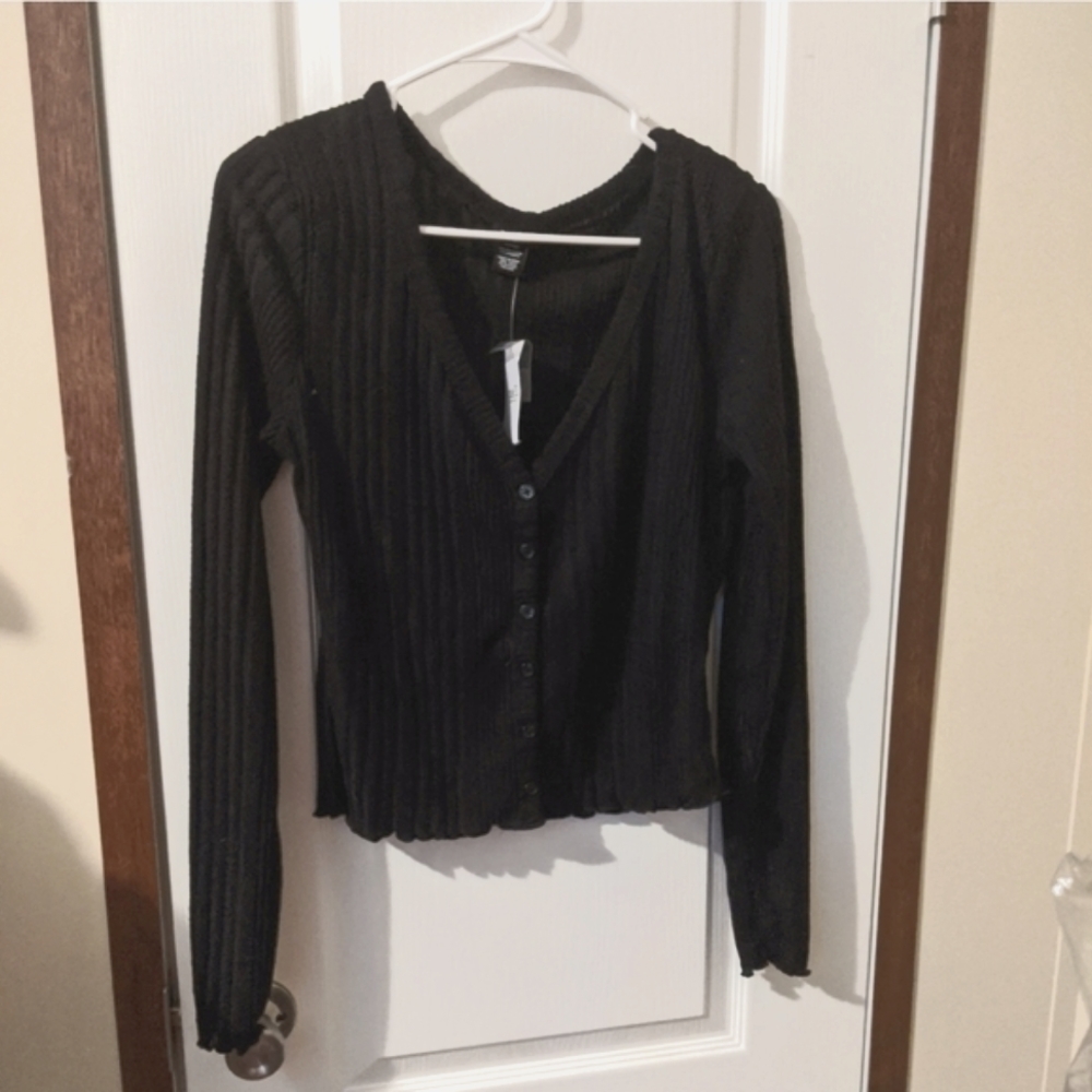 Rue 21 Button Up Black Long Sleeve Ribbed Crop Cardigan Sweater
